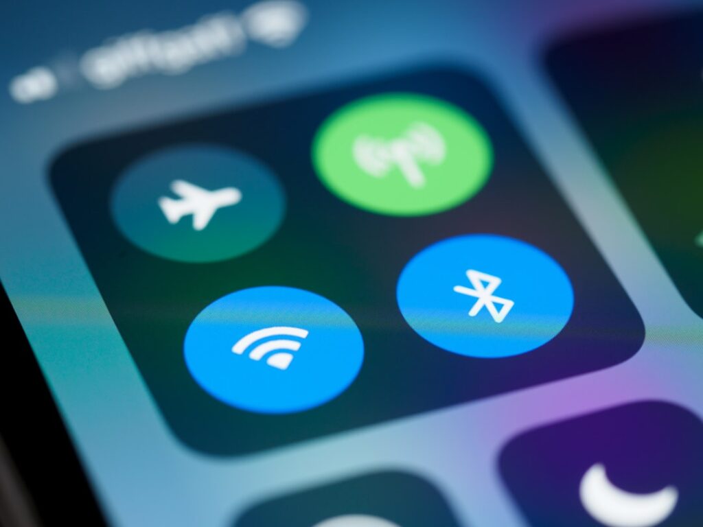 iphone, ios, home screen, close up, pixels, retina, smartphone, icon, ios 14, icon, screen, phone, app, apps, widget, control panel,