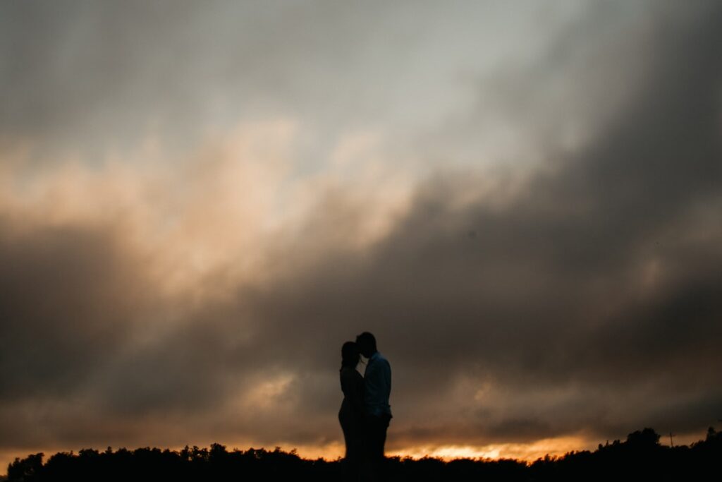 Engagement couple at sunset. For more elopement photos, check out my Instagram: www.instagram.com/japerala